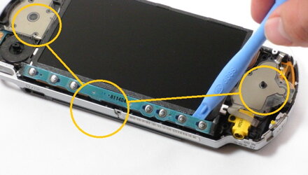 SERVIS PSP výměna kabelů pod tlačítky