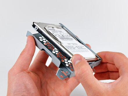 SERVIS Playstation 3 výměna HDD 500 GB